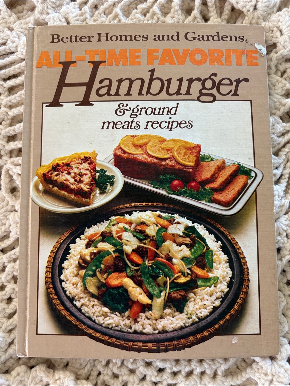 Better Homes and Gardens All-Time Favorite Hamburger Cookbook - Beige Cover